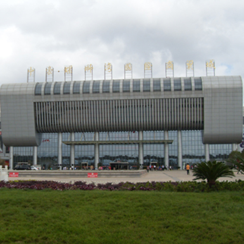 昆明螺絲彎國際（jì）商貿城（chéng）